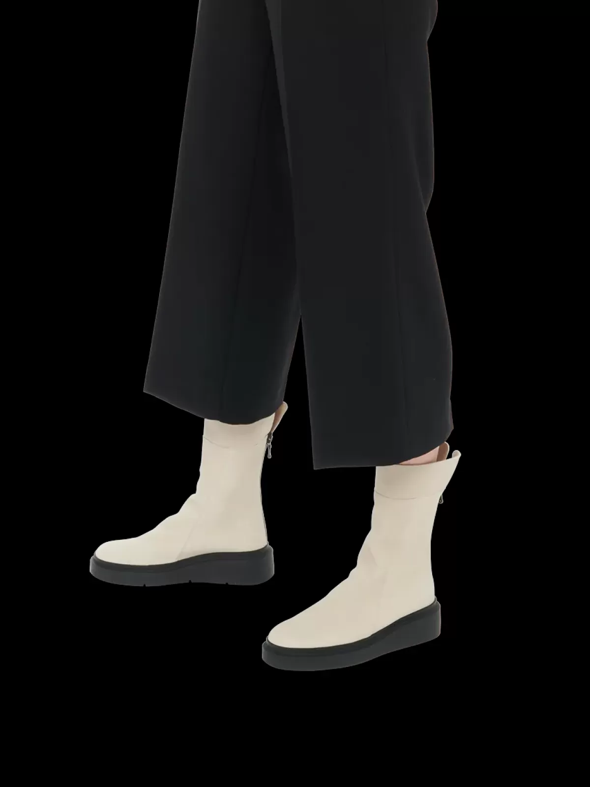 womens_suzkel_ankle_boots_shoes___available_colors_from__to___arche_5.webp Women's Suzkel Ankle Boots Shoes - 2 Available Colors From 35 To 42 - -Arche Online